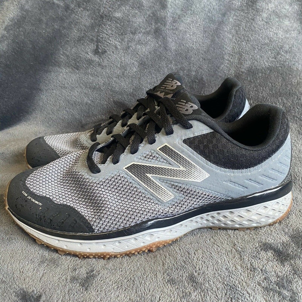 NEW BALANCE 620 V2 Black Trail Running Shoes 9.5